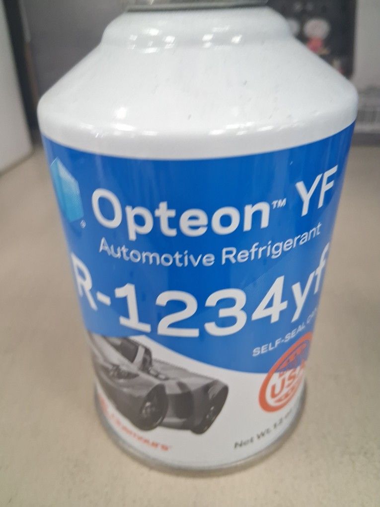 R 1234 Y-F opteon Retail 49.99 A Can Selling Wholesale Price $25 A Can