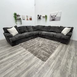 Mammoth Sectional Couch - Free Delivery