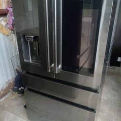 Samsung Refrigerator Four Doors Black Stainless Steel For Low Price Working Well 