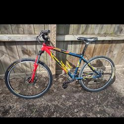 Gary Fisher Tassajara Mountain Bike 16 " Frame New Tires And Pedals Mint Condition 