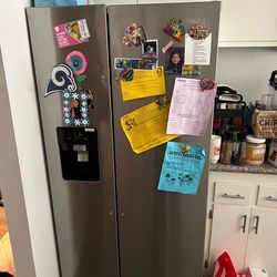 Whirlpool refrigerator side by side