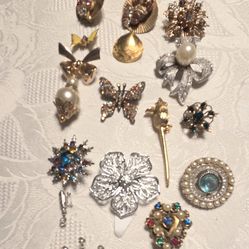 Vintage scatter brooches (small) collection