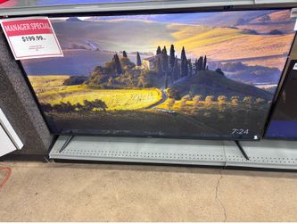 Hisense television 65"