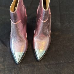 🔥🔥BRAND NEW Metallic Barbie Pink Cowgirl Steel Toe Ankle Boots (Never Worn!) Size 8