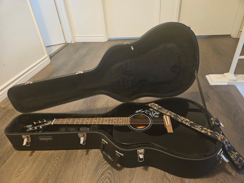 Gorgeous Epiphone Acoustics Guitar W/ Accessories & Case