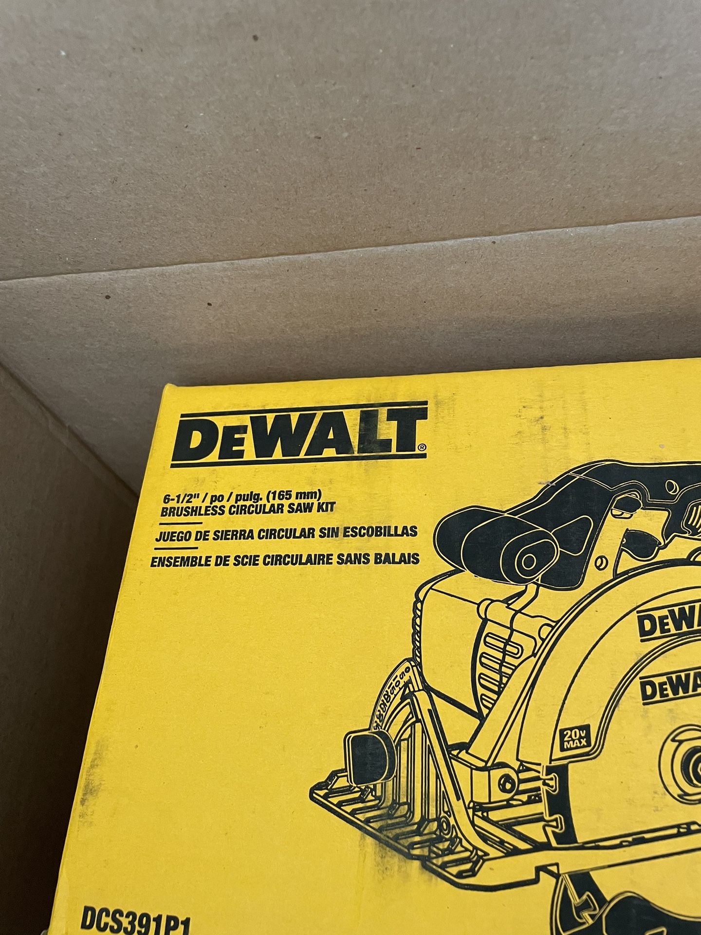 Dewalt 6 1/2” Brushless Circular Saw
