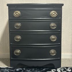 Rare Bombay Mahogany Nightstand / Bachelors Chest / Bedside Table