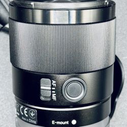 Sony FE 35mm f/1.8 Lens — Sharp, Versatile Prime for Sony Full-Frame