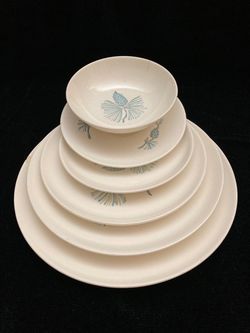 VTG Blue Spruce Pinecone Pattern Dinnerware (26 pieces)
