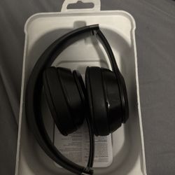 beats solo 4