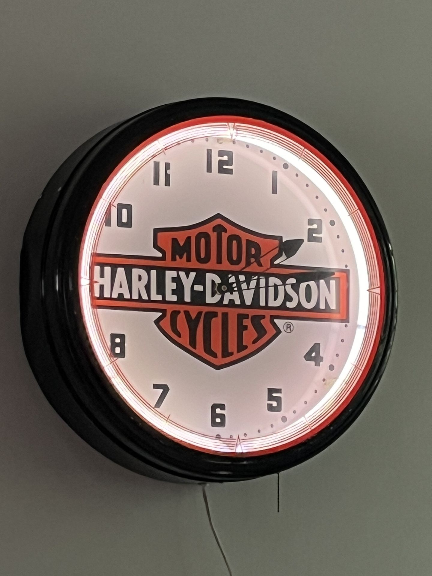 Harley Davidson Neon Clock