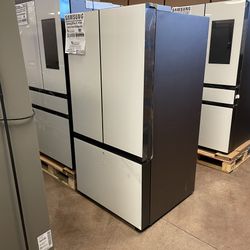 Samsung 30 cu. ft. French Door Refrigerator with Beverage Center - Brand New with Warranty!