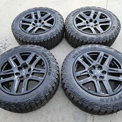 20" CHEVY SILVERADO TRAIL BOSS RIMS & TIRES 