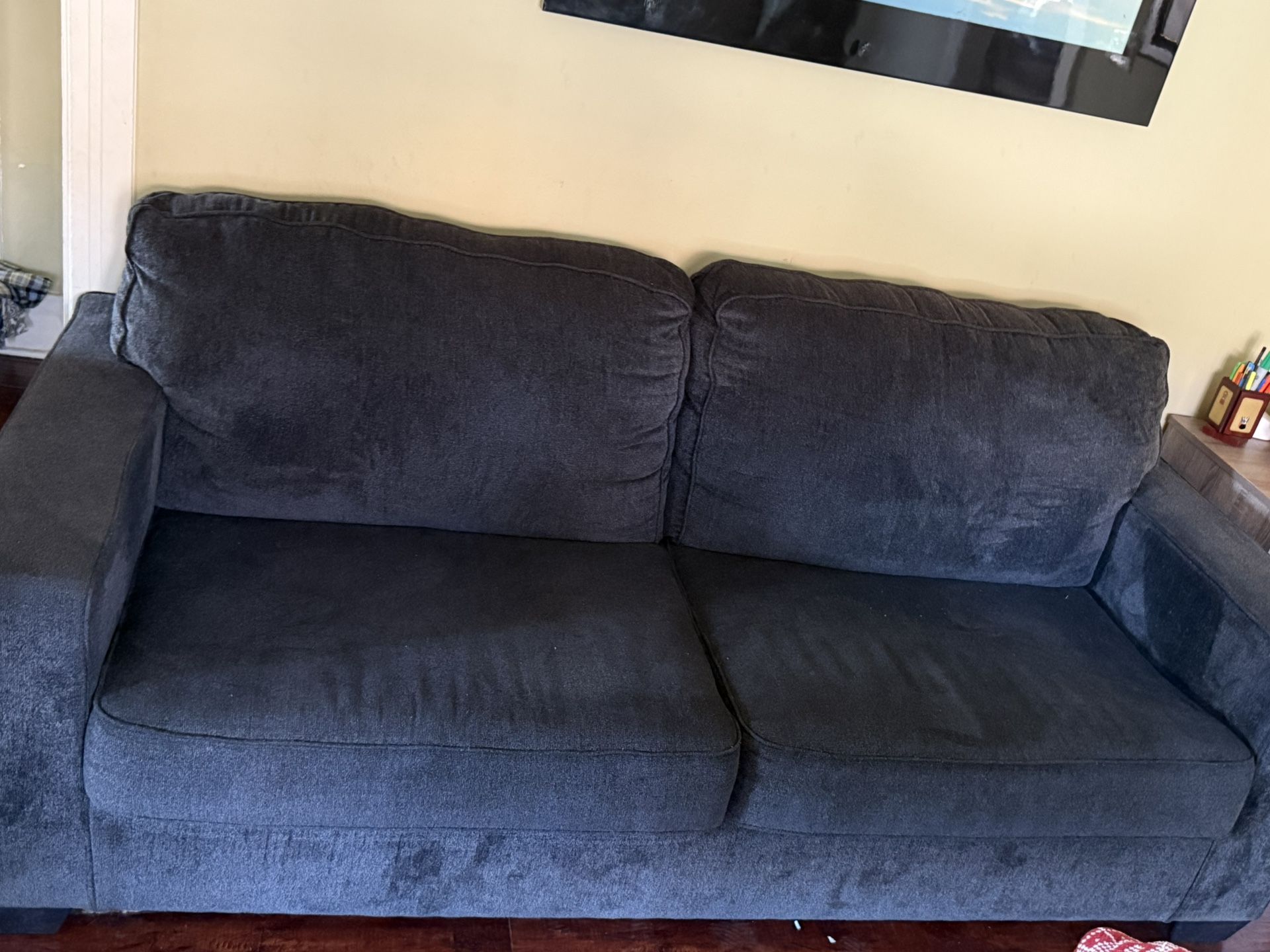 Vendo Sofa Color Azul Ensendido