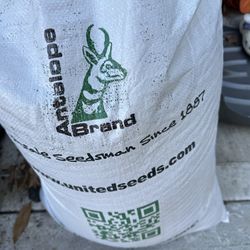 50 Lbs Kentucky Blue Grass Mixed With Fescue 