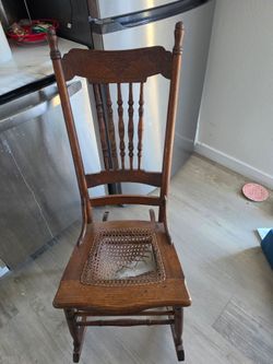 Antic rocking chair