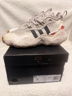 Adidas Trae Young 3