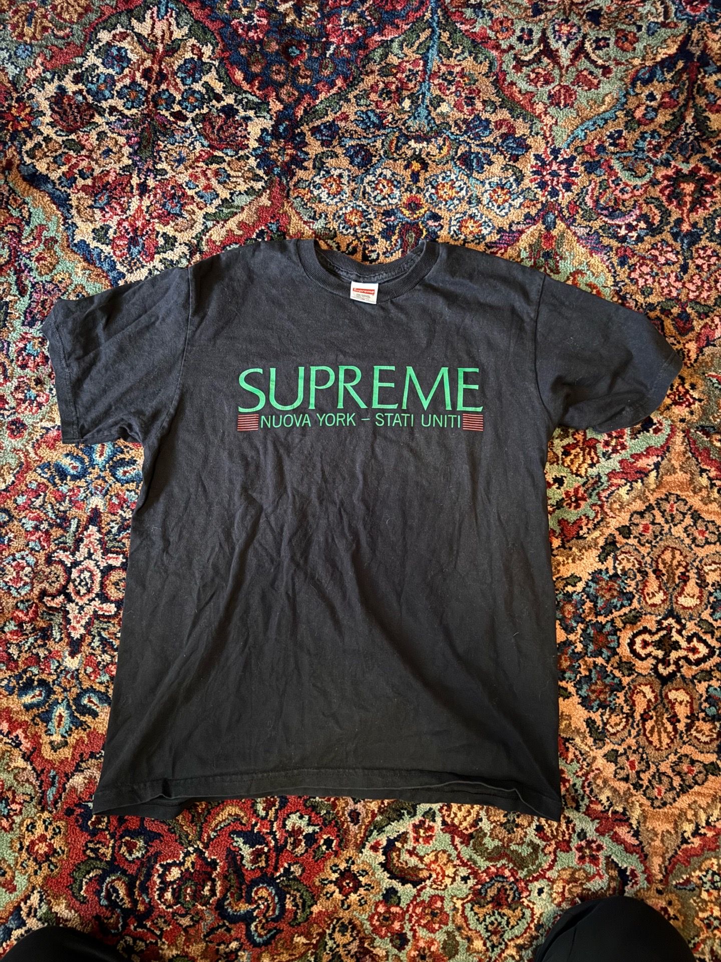 Supreme Nuovo York Tshirt size medium