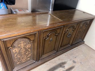 Magnavox stereo Console Belonged To My Grandma