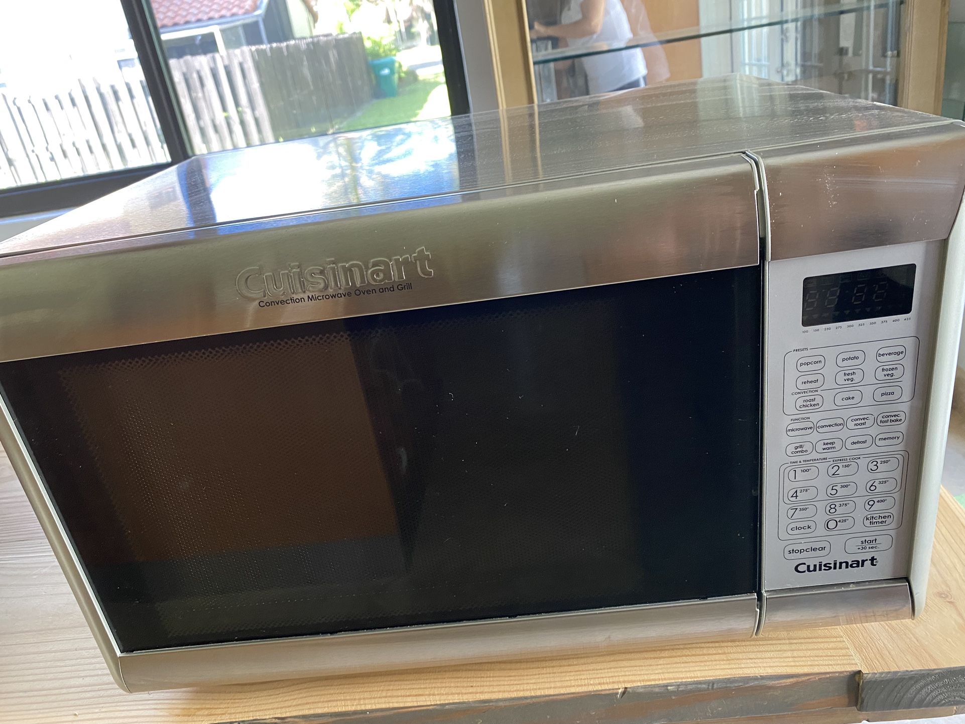 Cuisinart CMW-200 1.2-Cubic-Foot Convection Microwave Oven with Grill