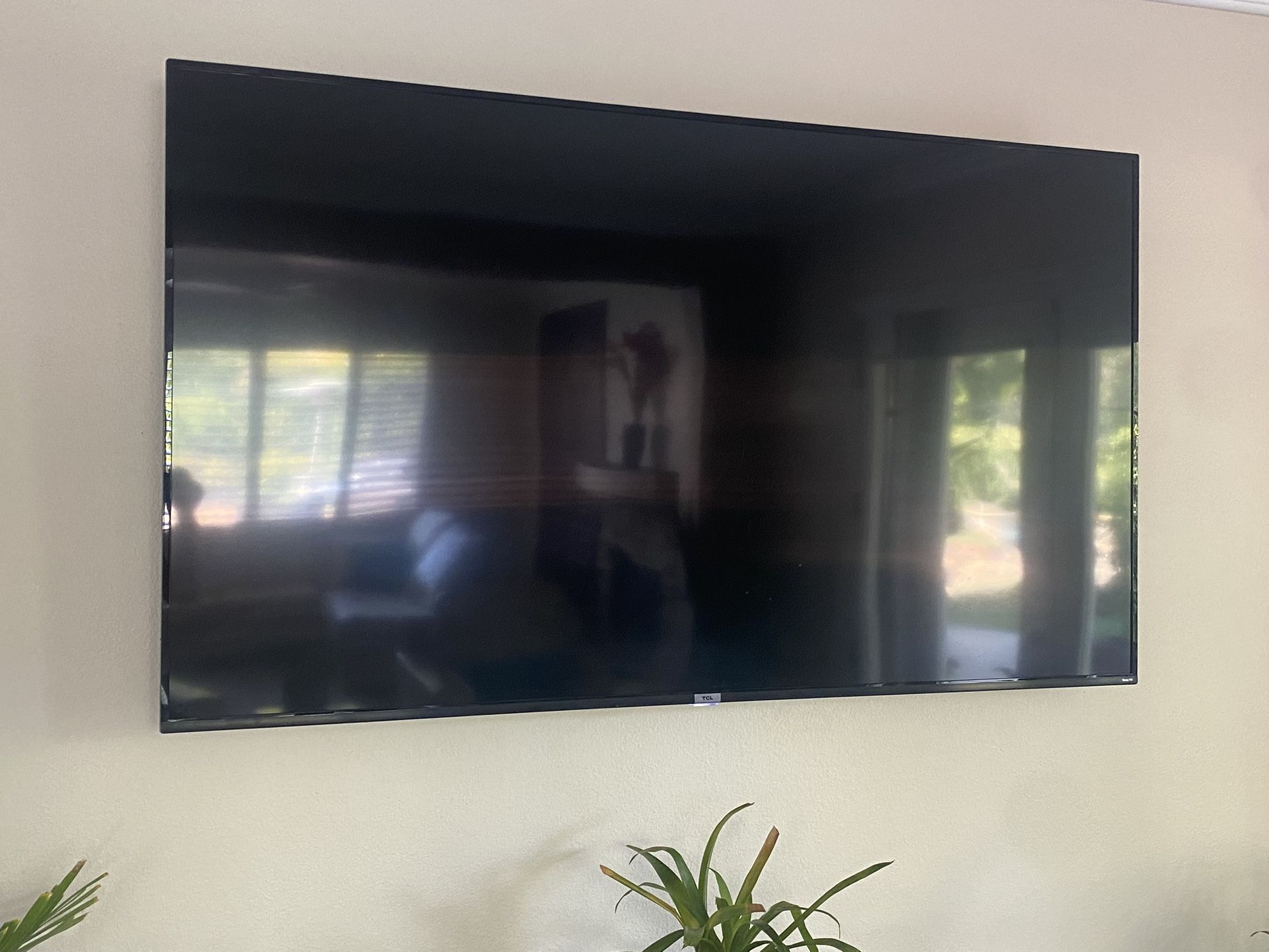 75” TCL Flatscreen with Roku