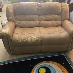 Free love seat Sofa recliner