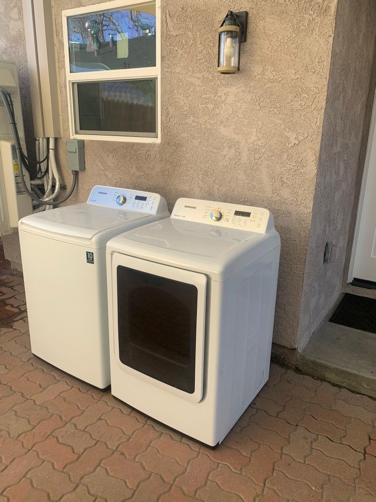 Washer And Gas Dryer