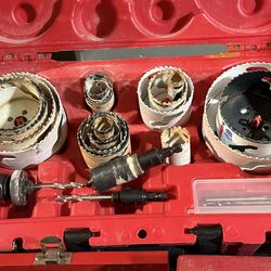Milwaukee hole saw kit