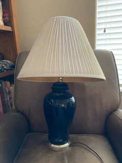 Table lamp