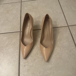 Stuart Weitzman Nude Patent Leather Pointed-Toe Heels 7.5