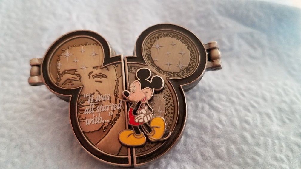 DISNEY PIN WALT DISNEY It all started with a mouse