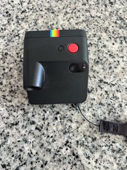 New Polaroid Gen 2 black color