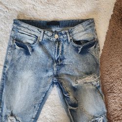 Ripped Jeans