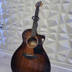 Taylor 222ce-K DLX 2024 Hawaiian Koa Solid Deluxe electric acoustic