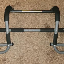 Multi-Grip Pull-Up Bar