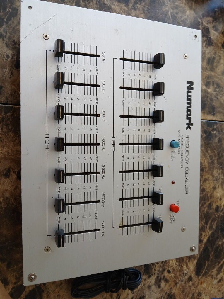 Numark eq-2000 Studio Mixer