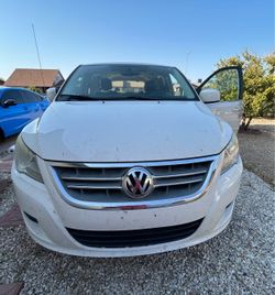 2010 Volkswagen Routan