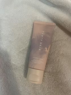 Fenty skin hydra vizor spf 15 sunscreen hand cream