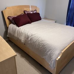Queen Bedroom Set