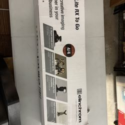 Studio camera Flash - Elinchrom D-Lite RX 4/4 Studio Flash to Go Kit