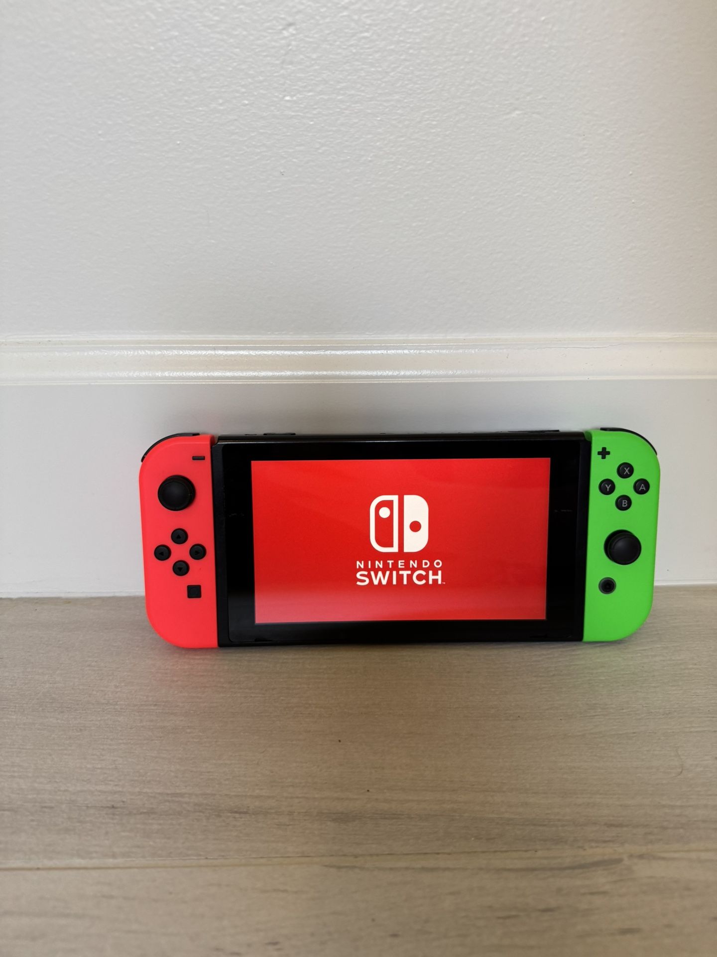 Nintendo Switch Bundle – Console + Pro Controller + GameCube Controller