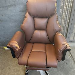 Brown Luxury Seat 