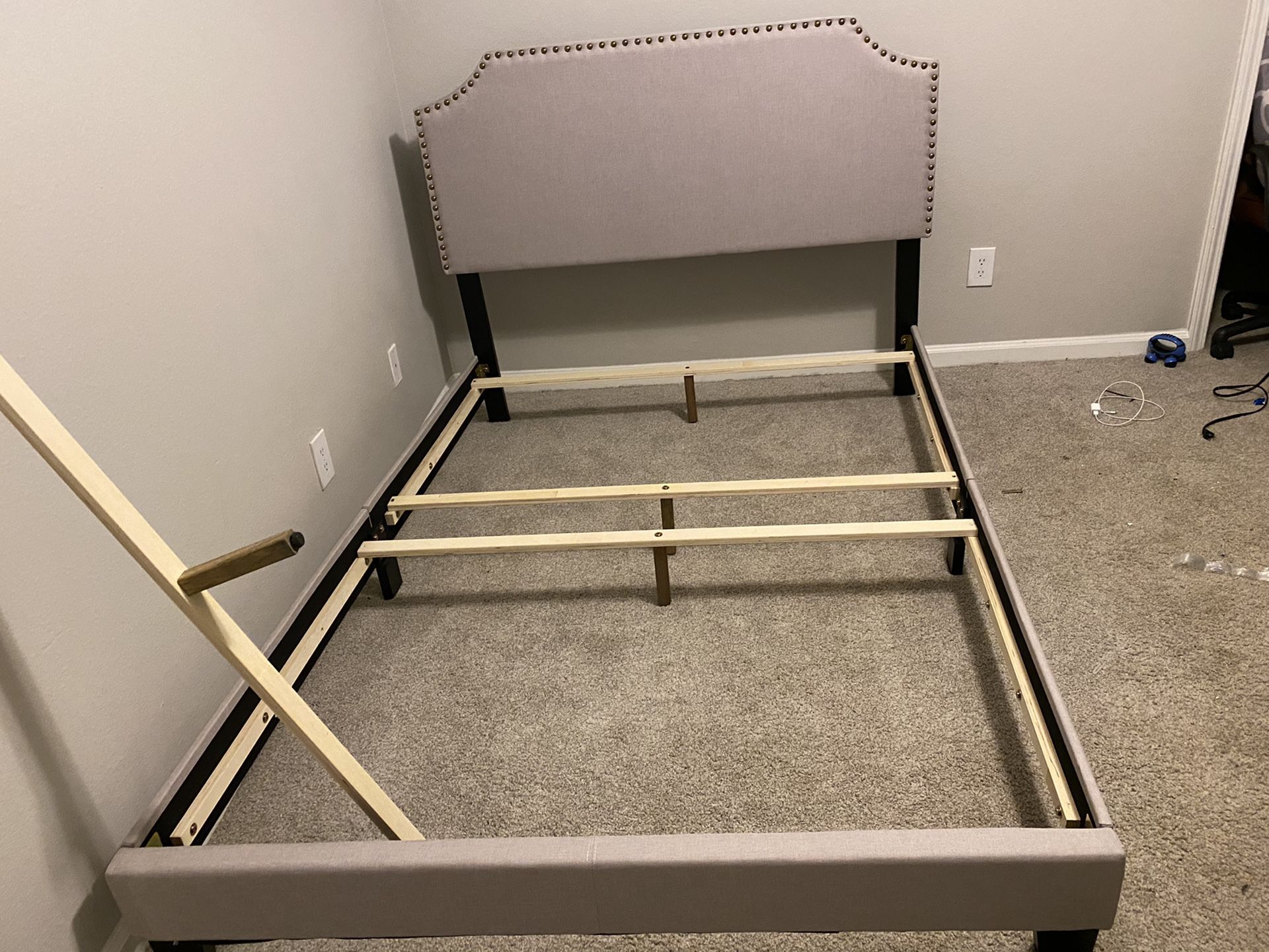 Brand new Full size bed frame