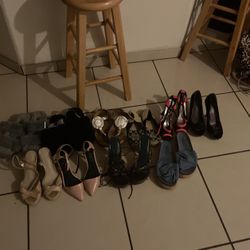 10 Pares De Zapatos  Size 6 Y 61/2