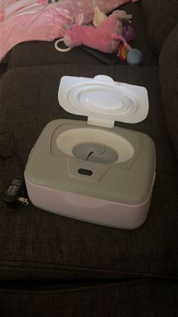 Baby wipe warmer