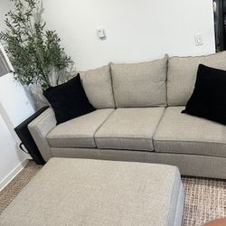 Living Spaces: SOMA SOFA 