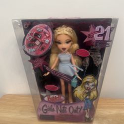 Bratz Girls Nite Out Collection 21st Birthday Edition Fashion Doll Cloe