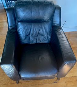 Reclining chair $150 Excellent condition