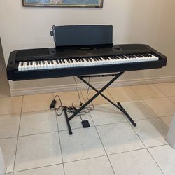 Yamaha Weighted Keys Keyboard Piano DGX-670B