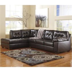 Sectional In Stock For Immediate Delivery 